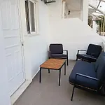 Corafili شقة كوتاري